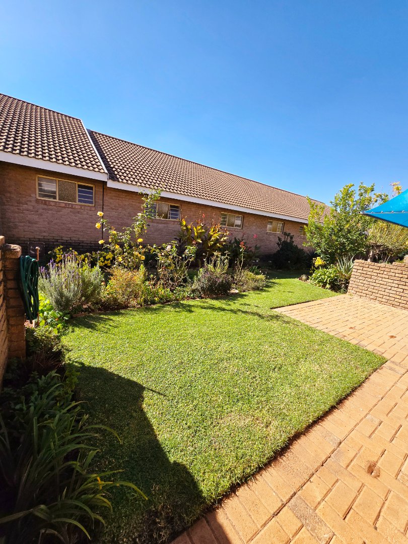 1 Bedroom Property for Sale in Oudorp North West
